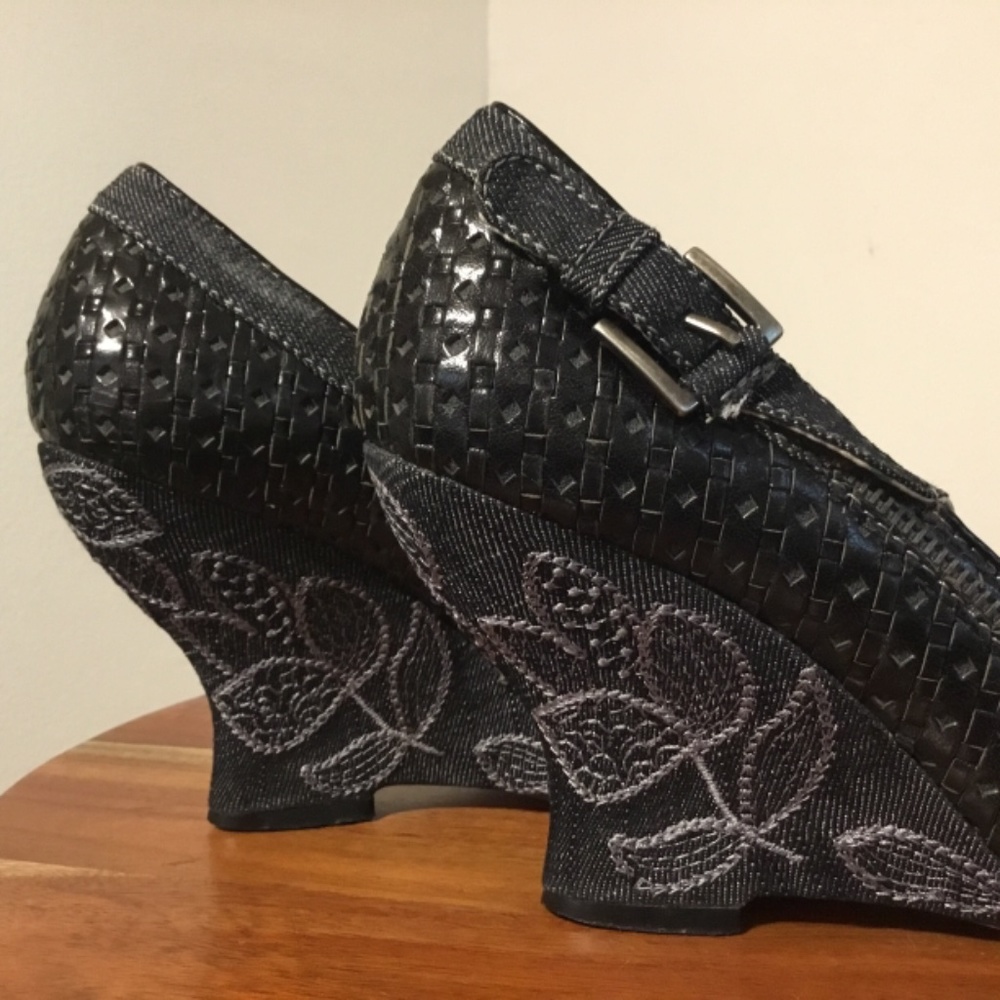 Vintage Kenzie Black Floral Wedge Size 8.5 - Picture 9 of 11